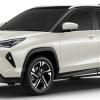 YARIS CROSS Trắng ngọc trai\Đen
